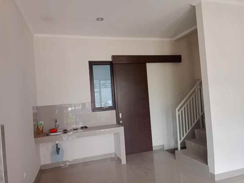 dijual rumah cijujug sukaraja bogor