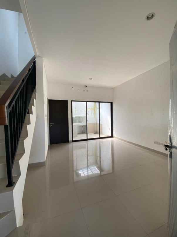 dijual rumah cijujug sukaraja bogor