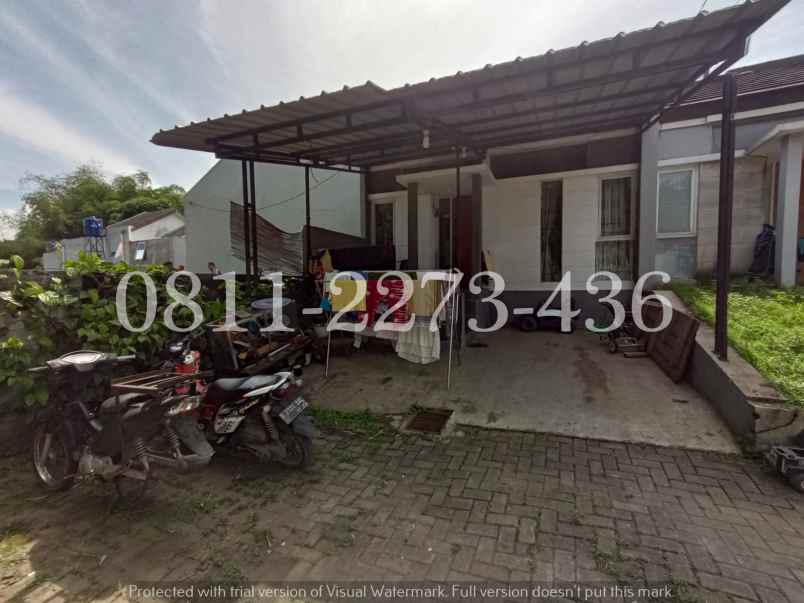 dijual rumah cilame ngamprah