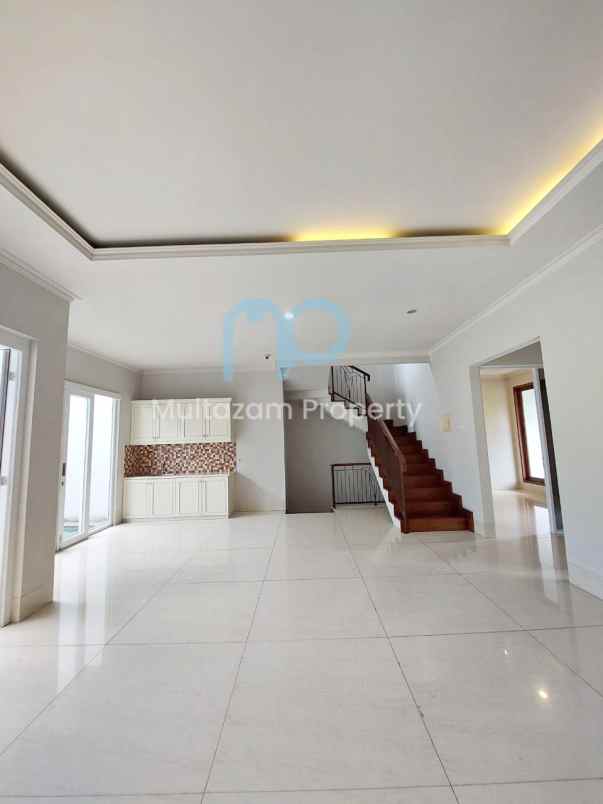 dijual rumah cilandak timur jakarta selatan