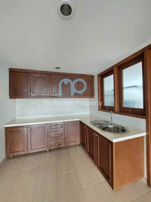 dijual rumah cilandak timur jakarta selatan