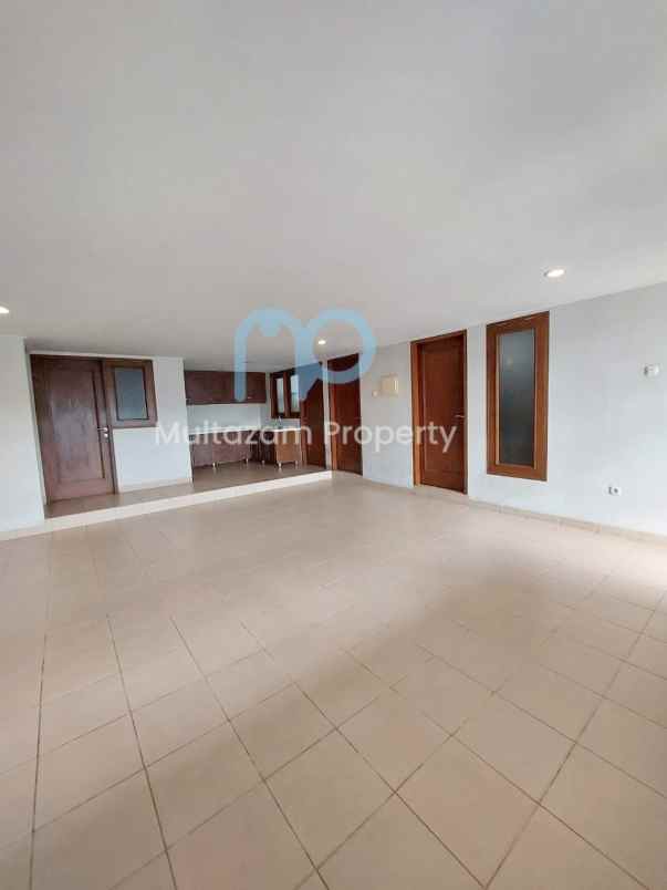 dijual rumah cilandak timur jakarta selatan