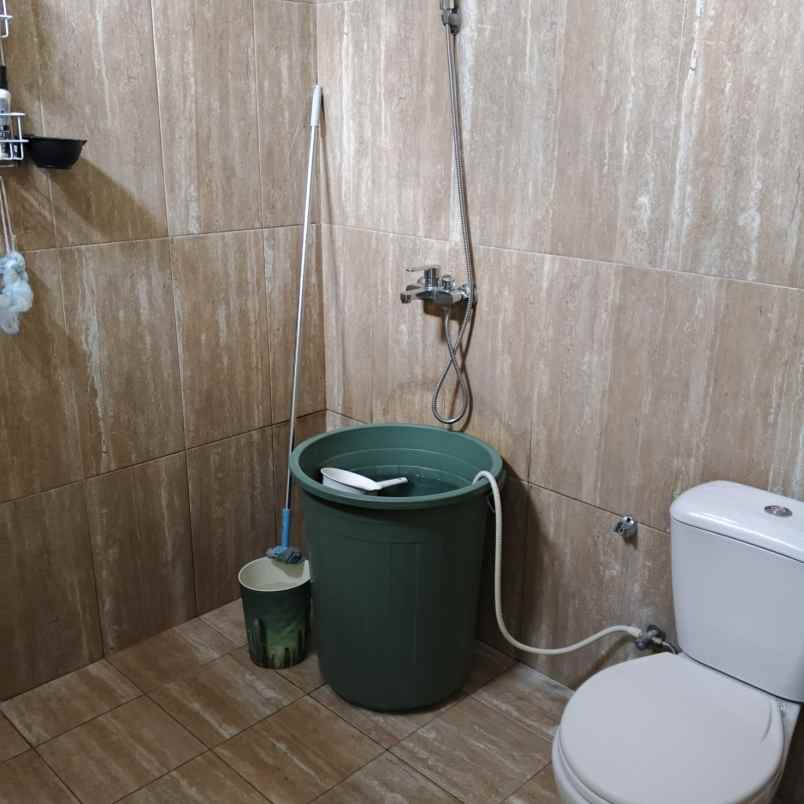 dijual rumah cinere depok kota depok