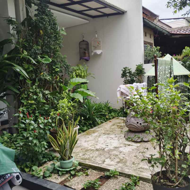 dijual rumah cinere depok kota depok