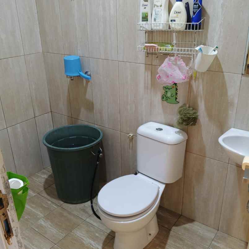 dijual rumah cinere depok kota depok