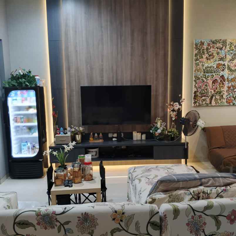 dijual rumah cinere depok kota depok