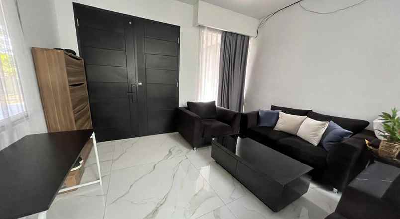 dijual rumah cipaku indah