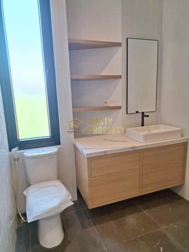 dijual rumah cipedak kec jagakarsa kota