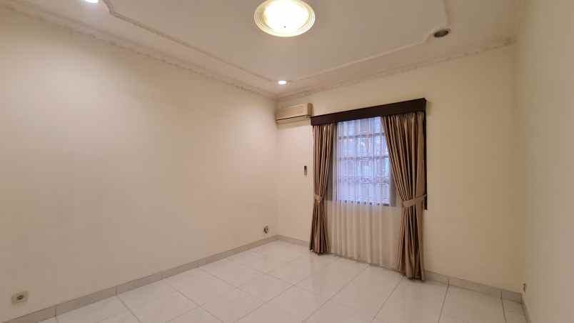 dijual rumah cipete selatan cilandak