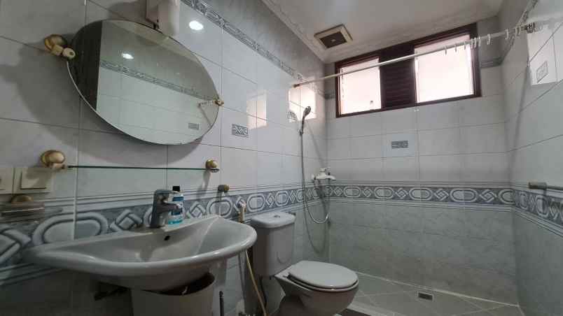 dijual rumah cipete selatan cilandak