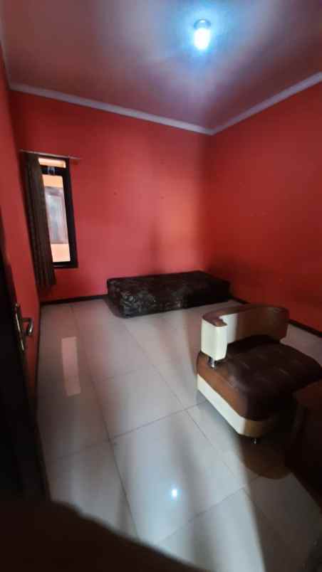 dijual rumah cisaranten kulon arcamanik