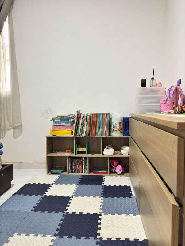 dijual rumah citra garden bmw