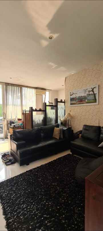 dijual rumah citraland alam hijau