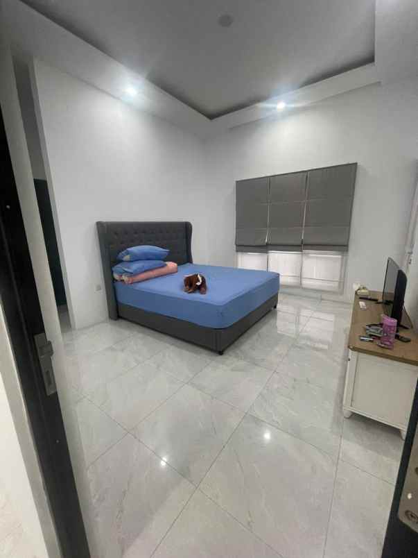 dijual rumah citraland cibubur