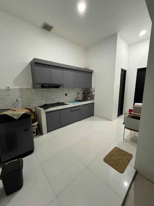 dijual rumah citraland cibubur