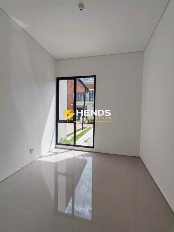 dijual rumah citraland megah batam center