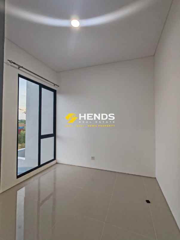 dijual rumah citraland megah batam center