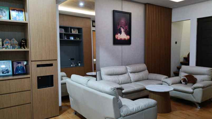 dijual rumah cluster asera one south