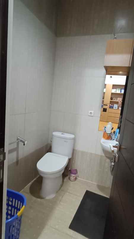 dijual rumah cluster asera one south