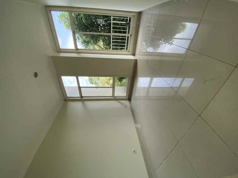 dijual rumah cluster grisea the springs