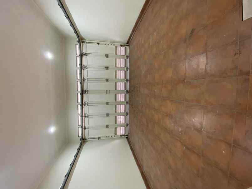 dijual rumah cluster grisea the springs