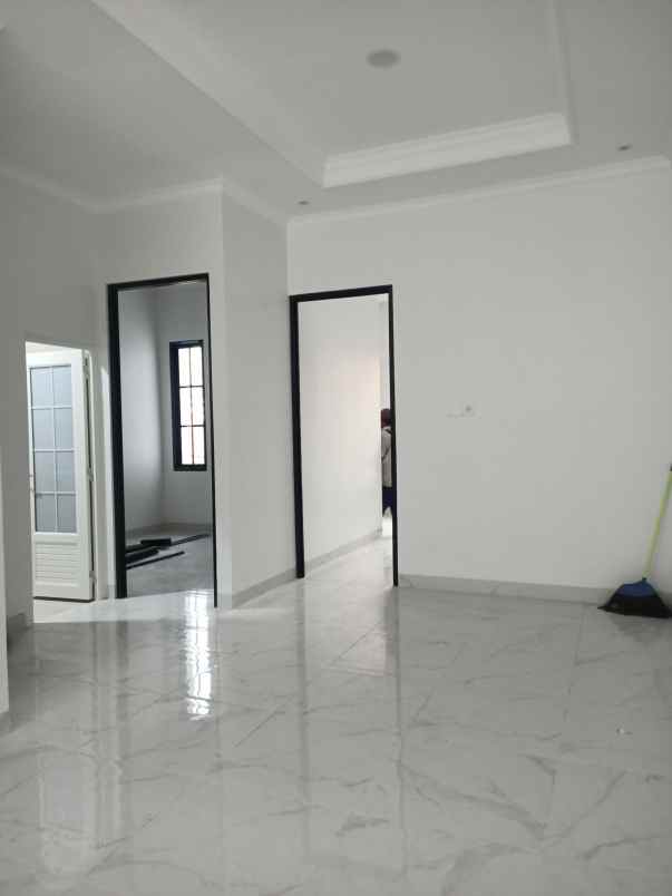 dijual rumah cluster ifolia kota