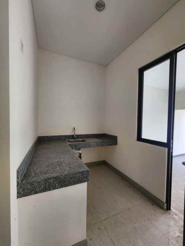 dijual rumah cluster maninjau asya jgc