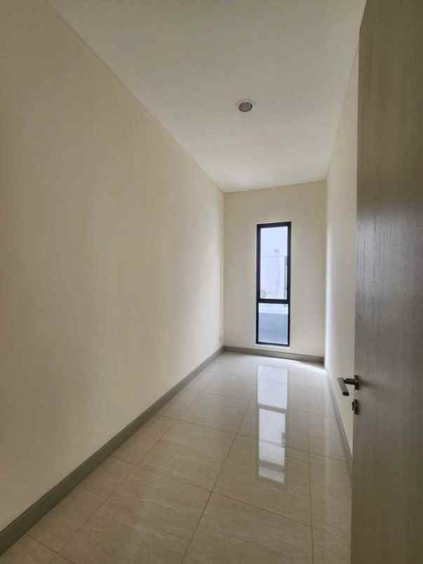 dijual rumah cluster maninjau asya jgc