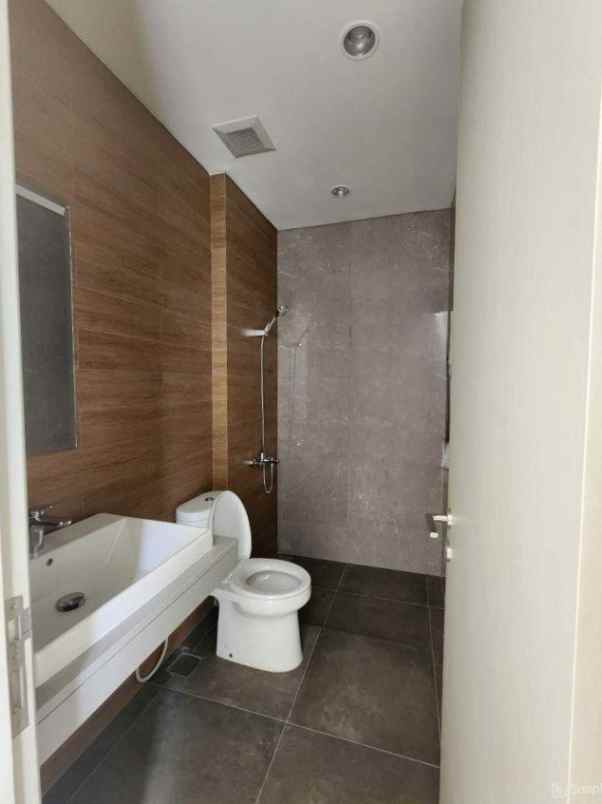 dijual rumah cluster maninjau asya jgc