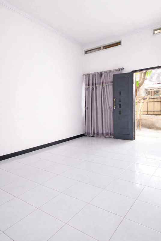 dijual rumah cluster marsela