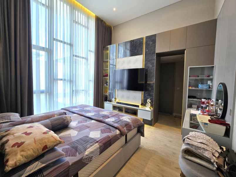 dijual rumah cluster matana asya