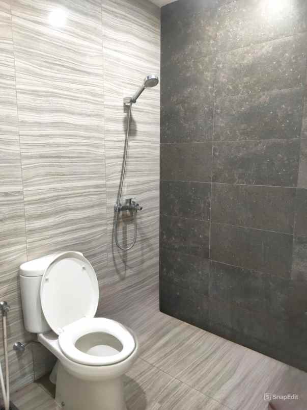 dijual rumah cluster matana jgc jakarta