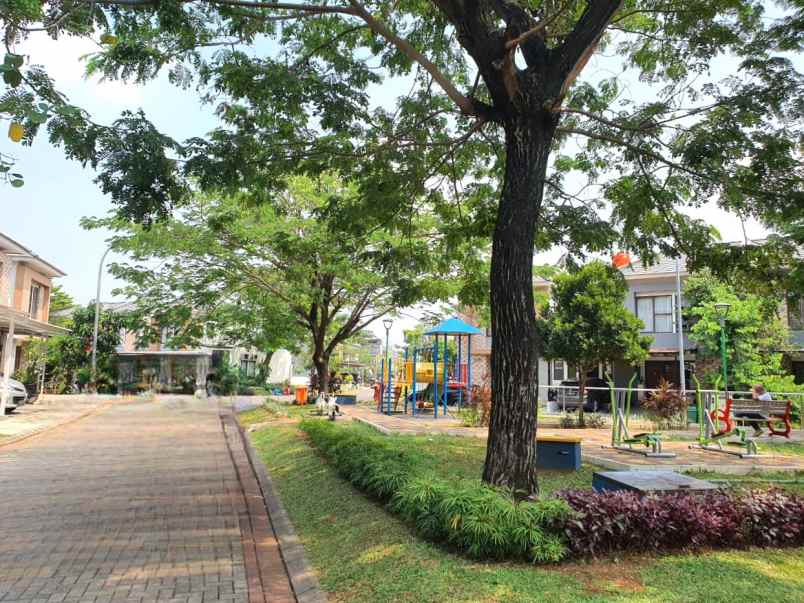 dijual rumah cluster premier serenity