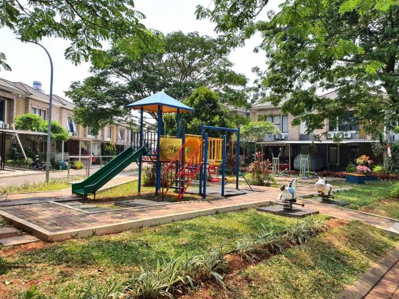 dijual rumah cluster premier serenity