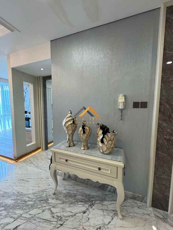 dijual rumah condominium podomoro tower