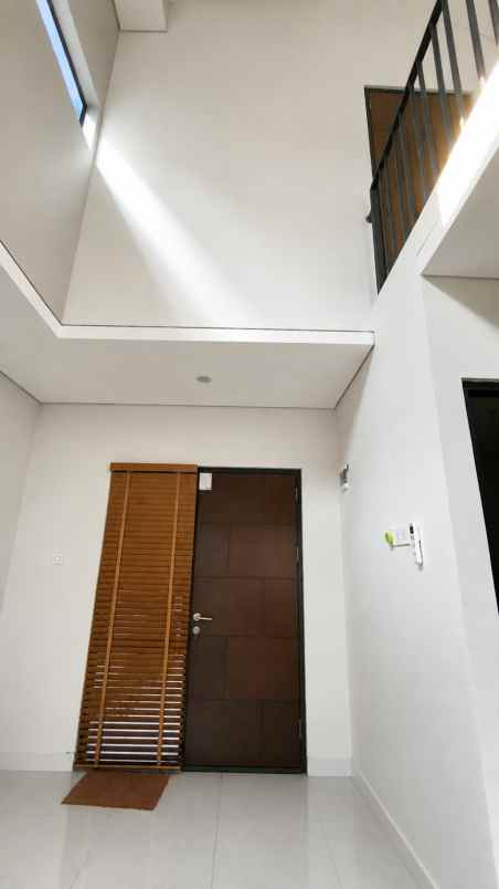 dijual rumah dalam cluster cimanggis depok