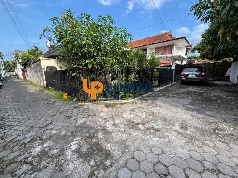 dijual rumah demangan baru caturtunggal