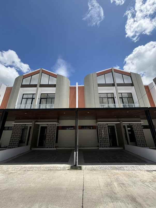 dijual rumah desain minimalis di ciwastra