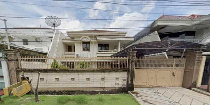 dijual rumah dharmahusada indah