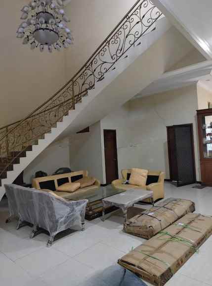 dijual rumah dharmahusada mas