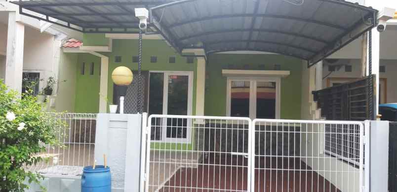 dijual rumah di graha padma semarang