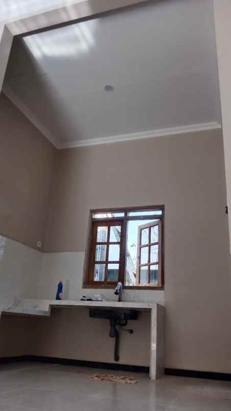 dijual rumah di kalisegoro unnes semarang