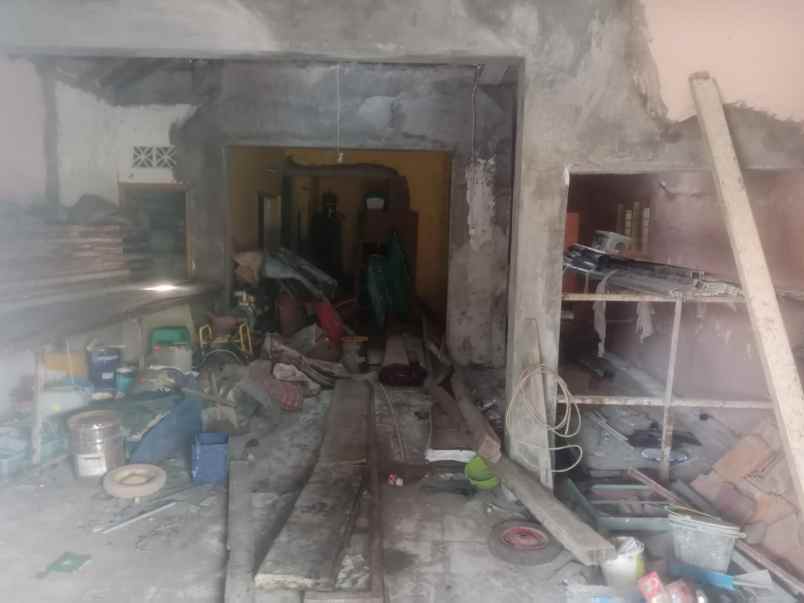 dijual rumah di lamper tengah semarang