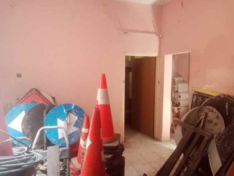 dijual rumah di lamper tengah semarang