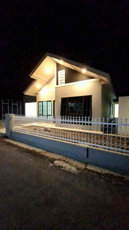 dijual rumah di madiun