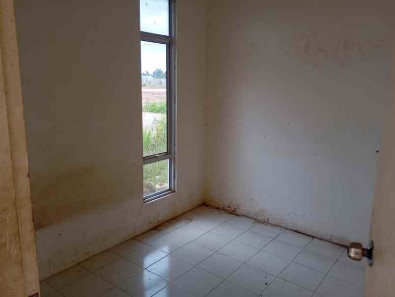 dijual rumah di perumahan ricci piayu seharga rp 190jt