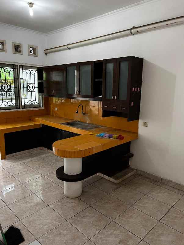 dijual rumah di puri mediterania sembar semarang