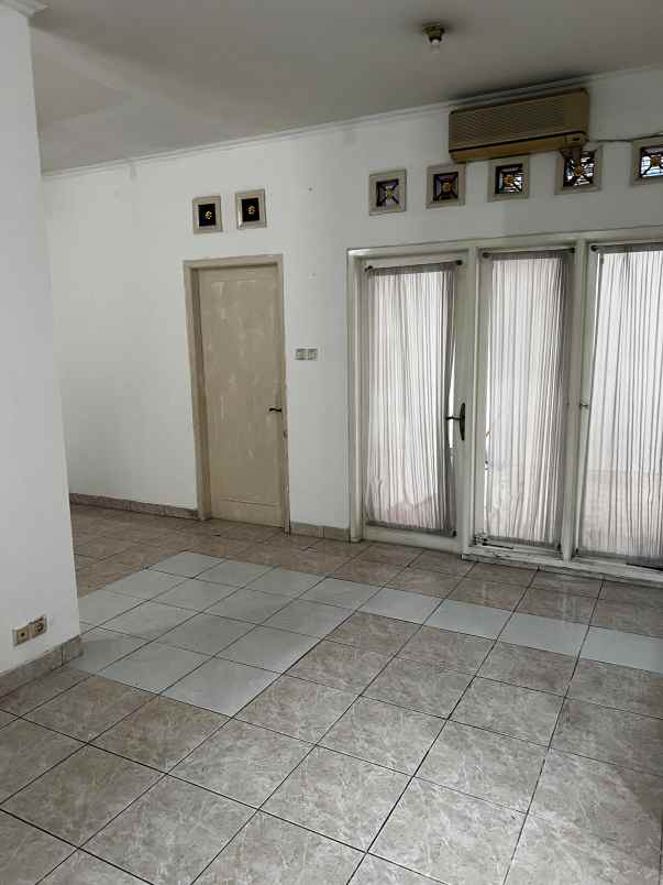 dijual rumah di puri mediterania sembar semarang