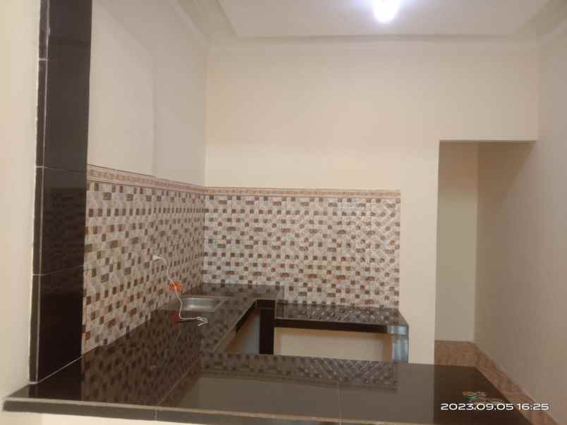 dijual rumah di sawah besar semarang