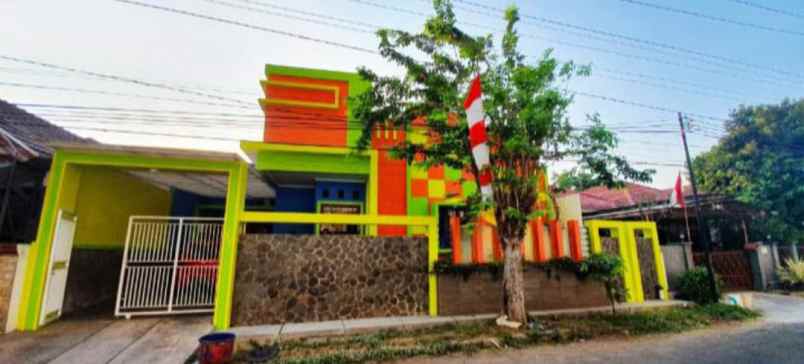 dijual rumah di srondol asri tembalang semarang